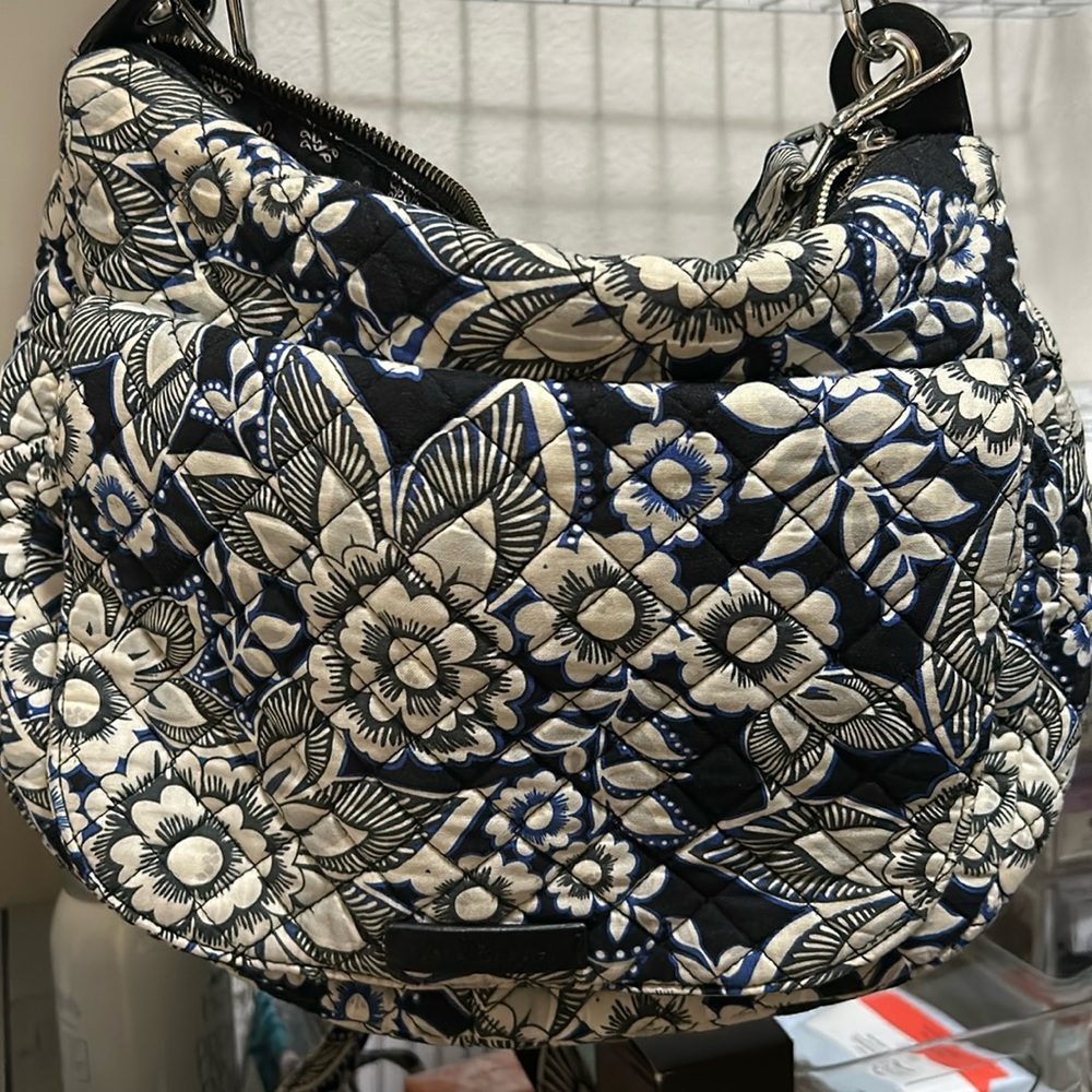 Vera Bradly cross body purse floral